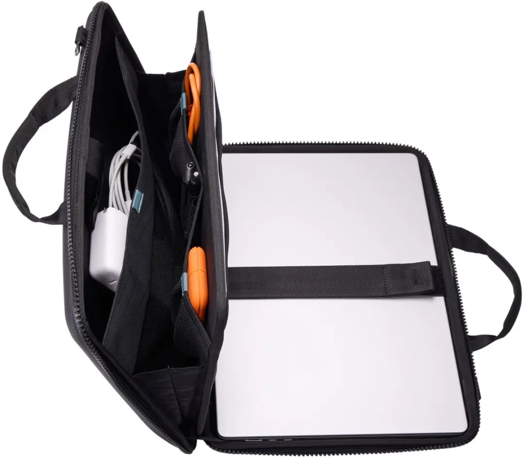 Thule Gauntlet Laptoptas 16" - 3205415 - Zwart