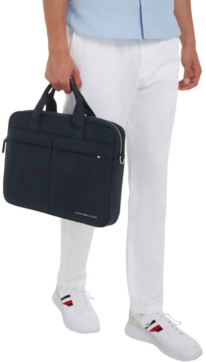 Tommy Hilfiger Signature AM0AM12215 Laptoptas - 17 inch - Blauw