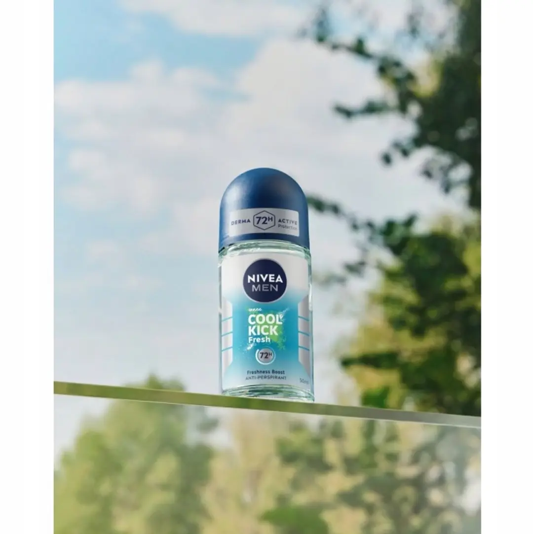 NIVEA Fresh Kick Antiperspirant Roll On 50ml