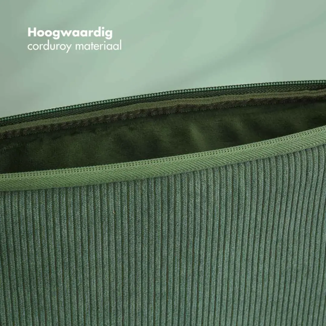 Selencia Corduroy Laptophoes 16 inch - Sage Green