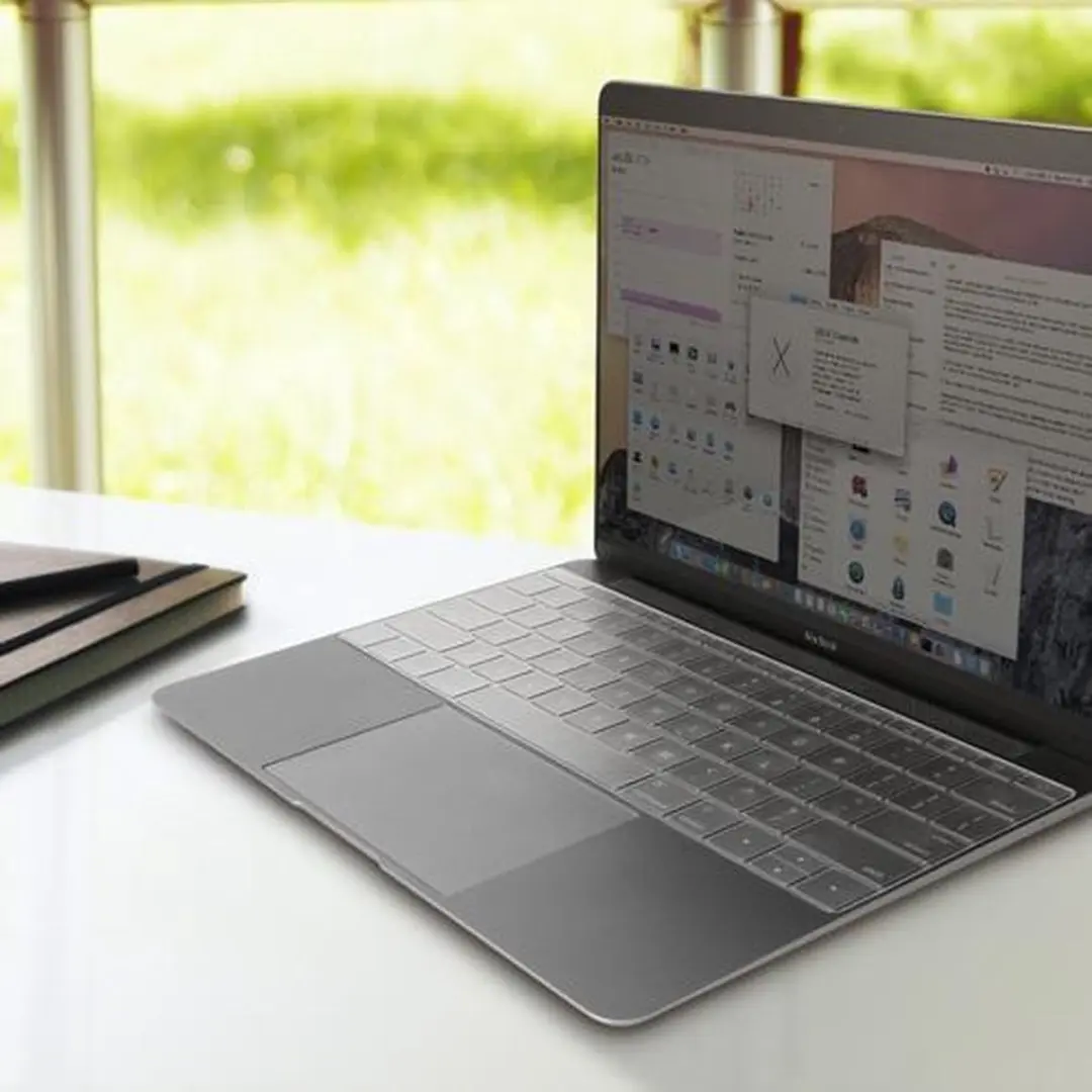Macally KBGUARDMB-C Toetsenbeschermer MacBook 12/13" - Zwart