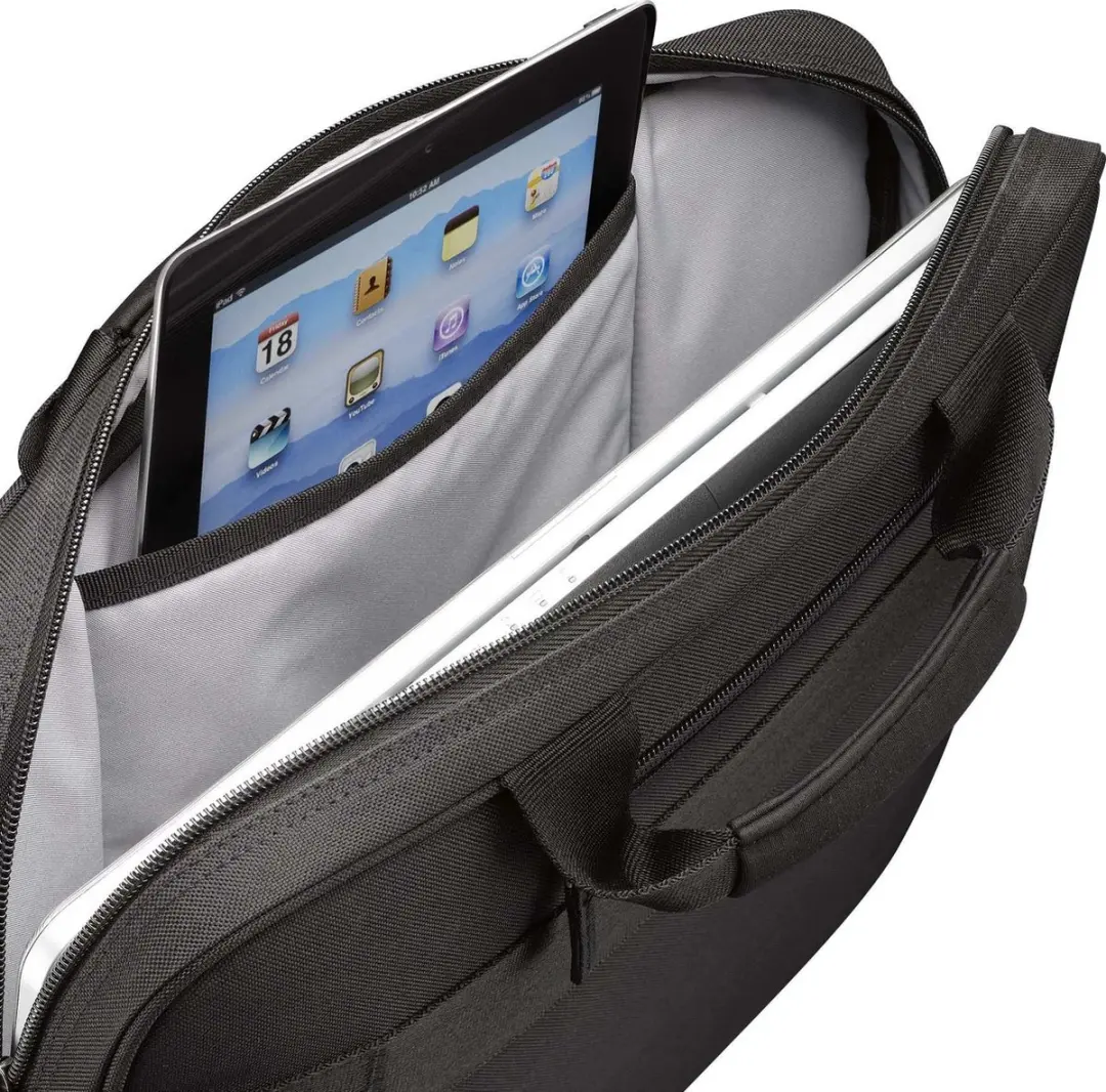Case Logic DLC117 Laptoptas - 17 inch - Zwart