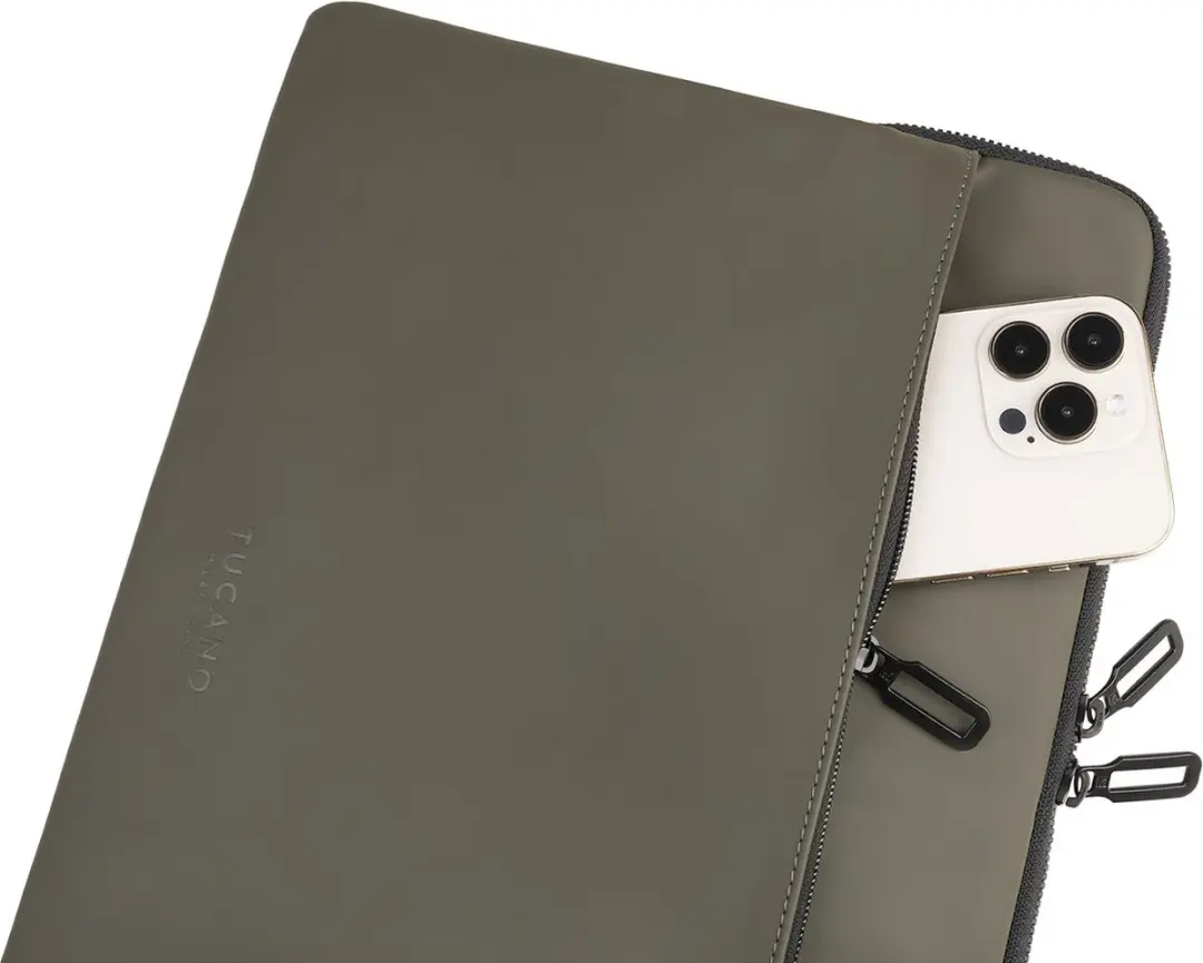Tucano Gommo Sleeve MacBook 13/14 BFGOM1314-VM - Groen