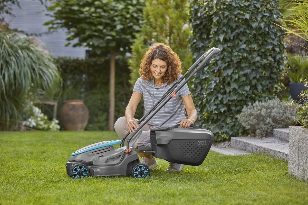Gardena PowerMax 32/18V P4A Accu Grasmaaier - 32cm Snijbreedte - 30L Opvangbak