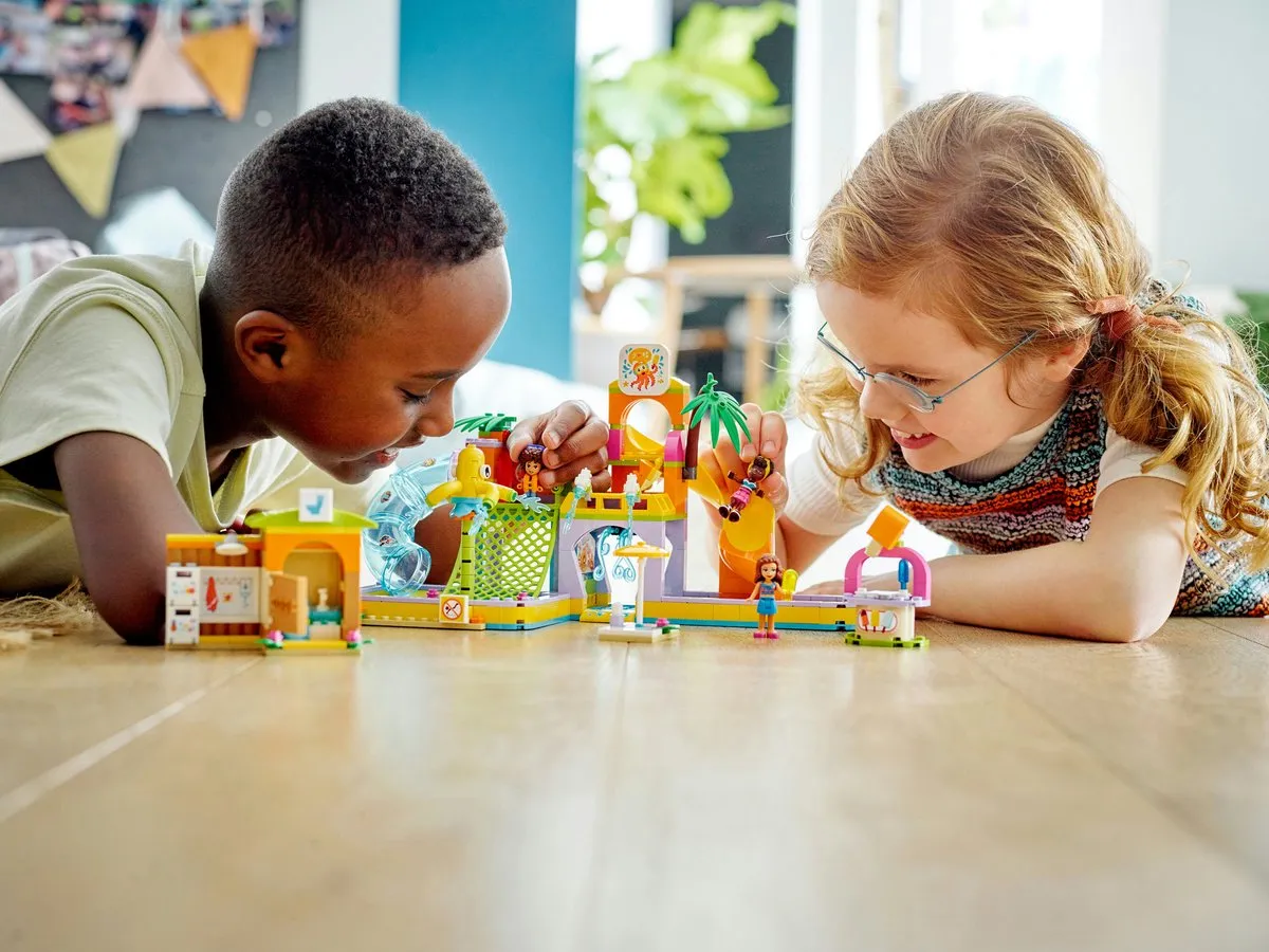 LEGO Friends Waterpark 41720 - Meerkleurig