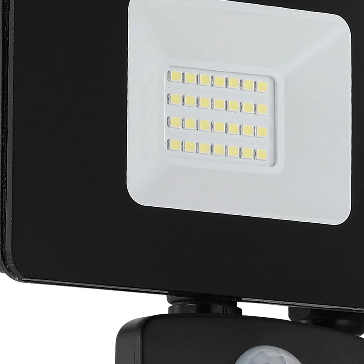 Eglo Faedo 3 Wandlamp Buiten LED - 14cm - Zwart