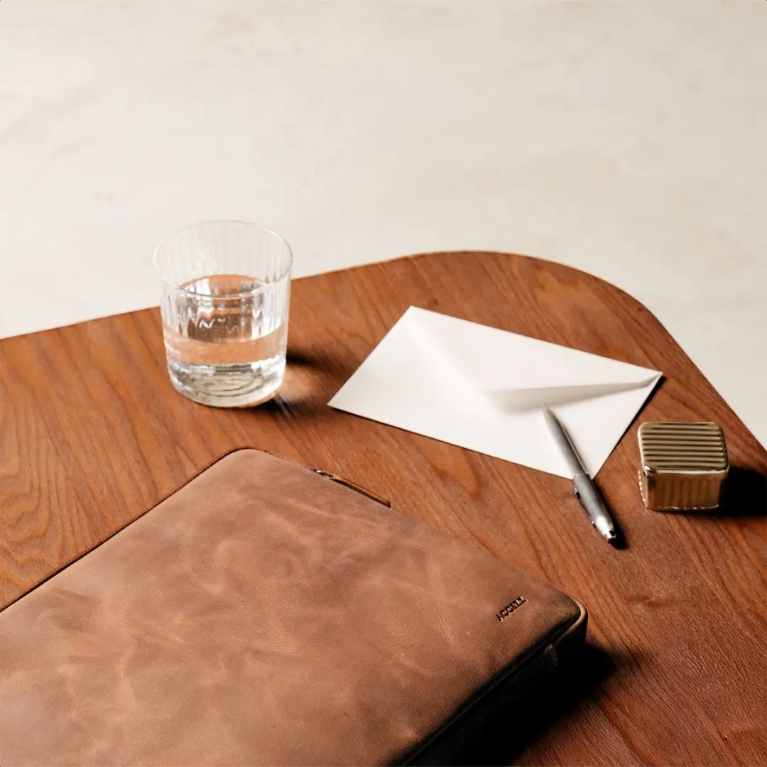 Accezz Leather Laptop Sleeve 14" - Cognac