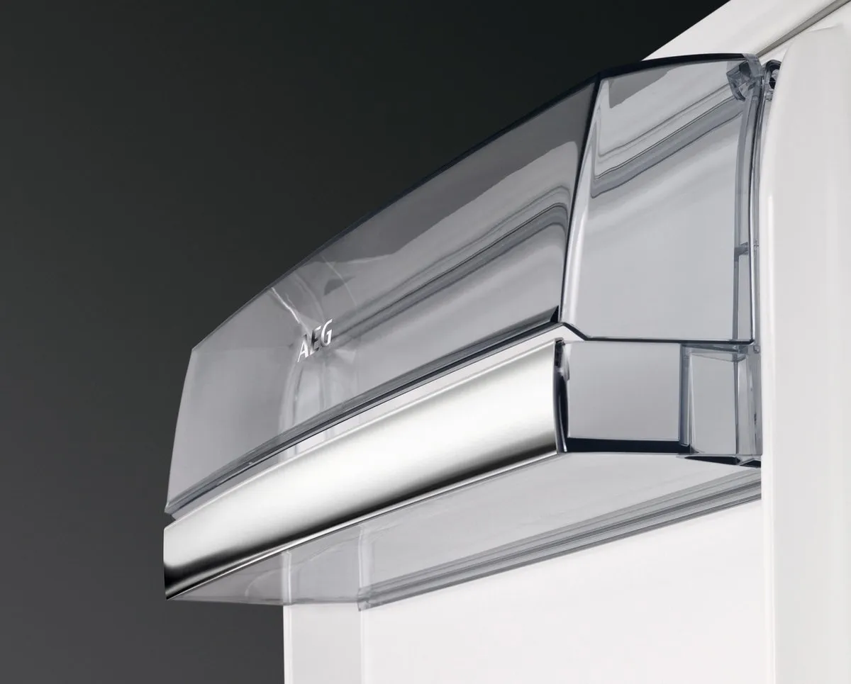 AEG SKE818E1DC Inbouw Koelkast 310L - 6 Plateaus