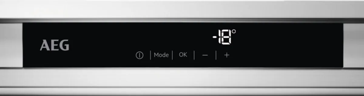 AEG ABE818E6NC Diepvrieskist Inbouw 204L - Wit