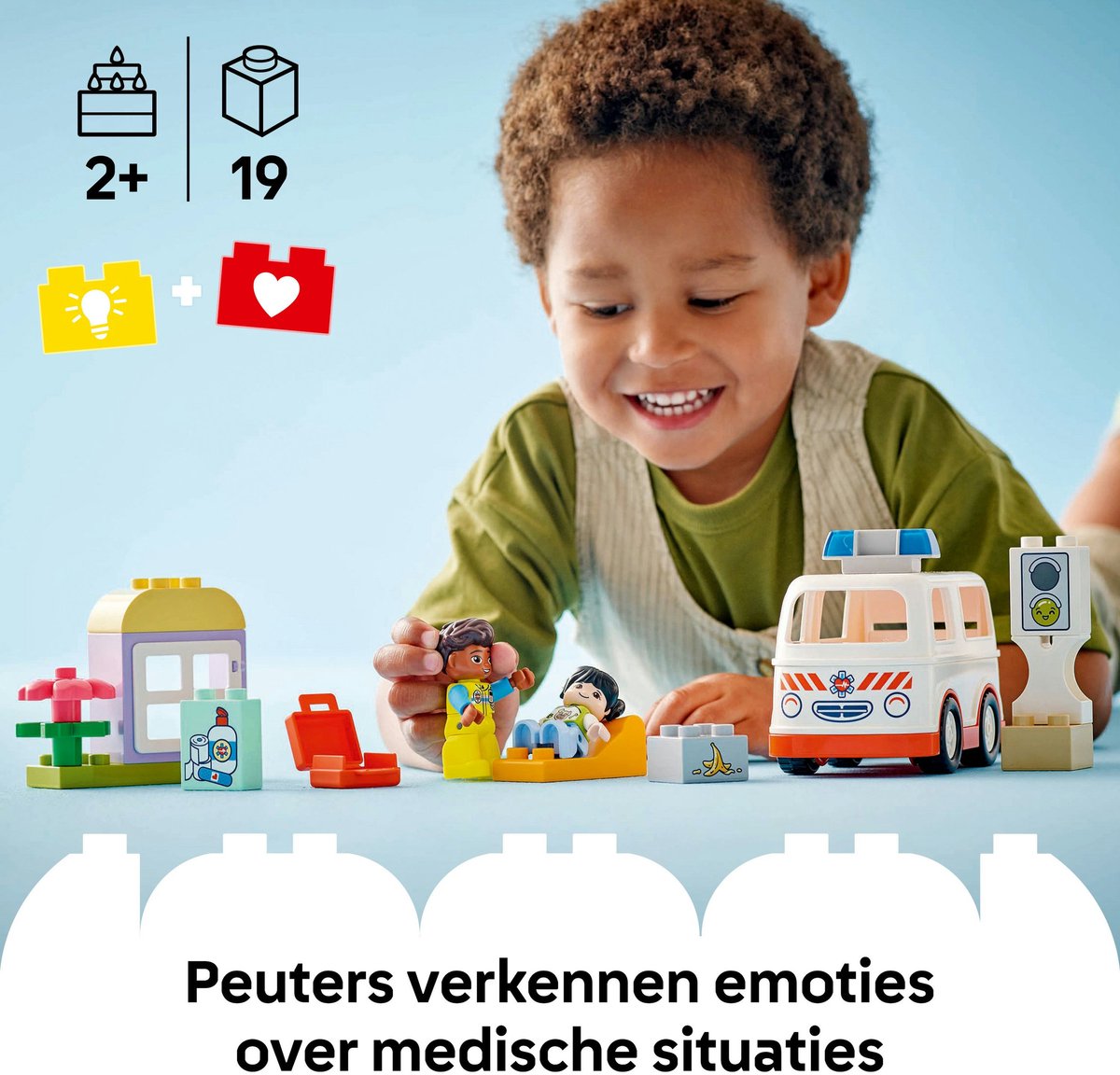 LEGO DUPLO Ambulance met chauffeur voor fantasiespel - 10447