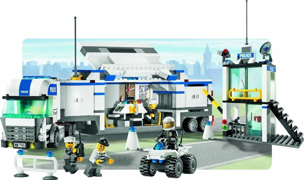 LEGO City Politievrachtwagen 7743 - 524 Stukken