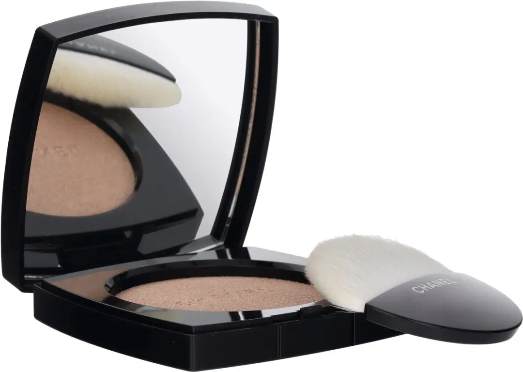 Chanel Poudre Lumière 10 Ivory Gold - 8.5 g