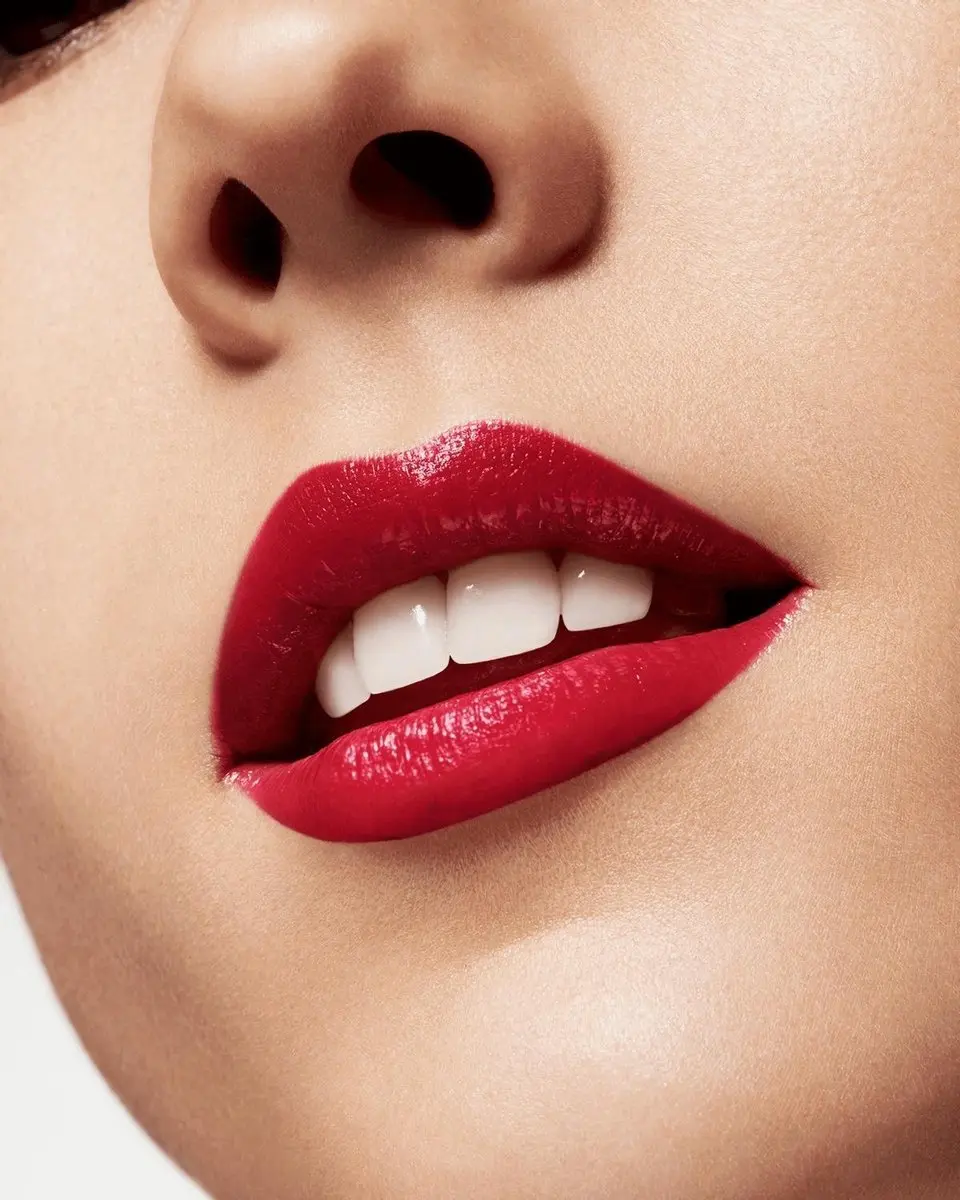 Clinique Pop Lip Colour + Primer Passion Pop - 3.9g