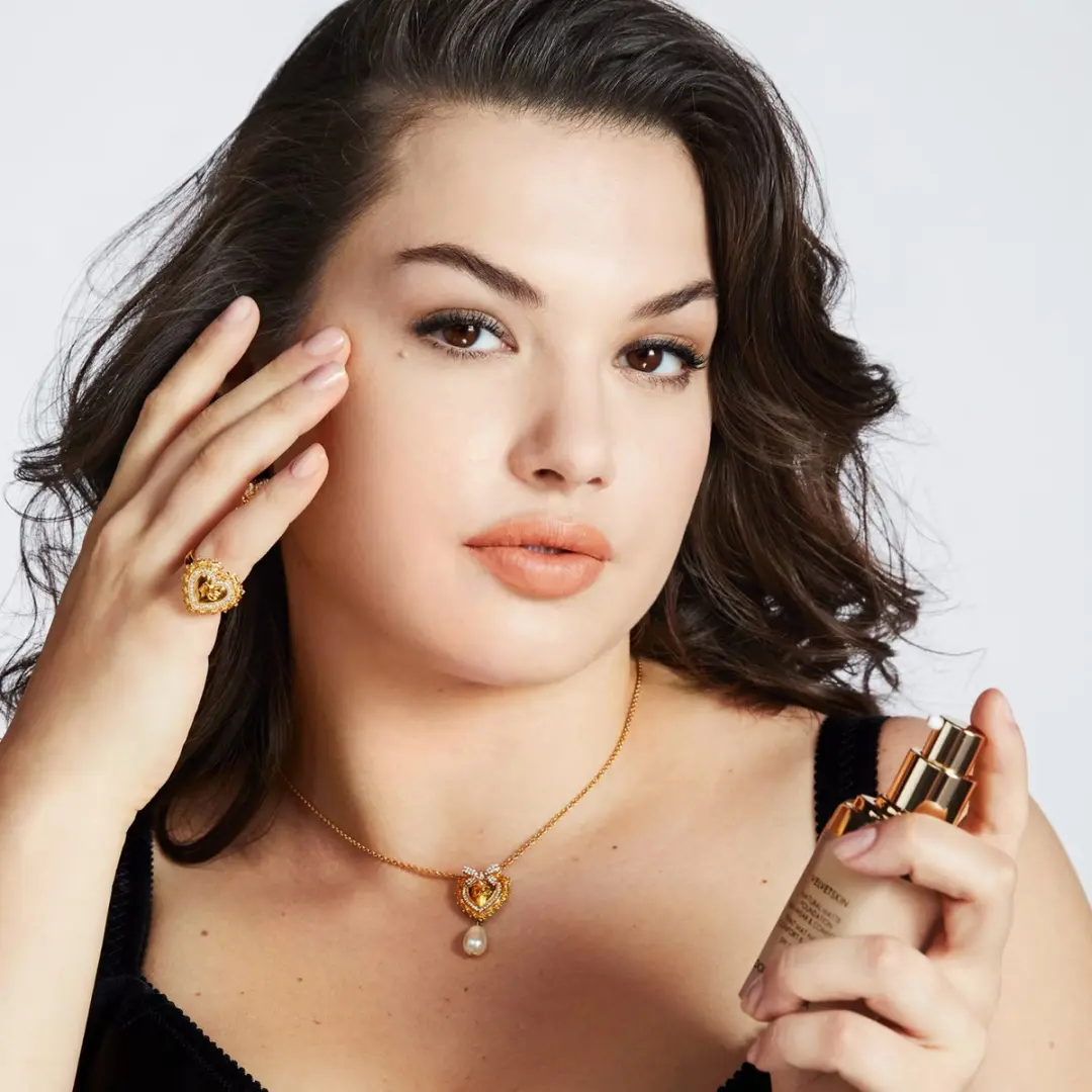 Dolce & Gabbana Velvetskin Natural Matte Foundation 350 Bronze