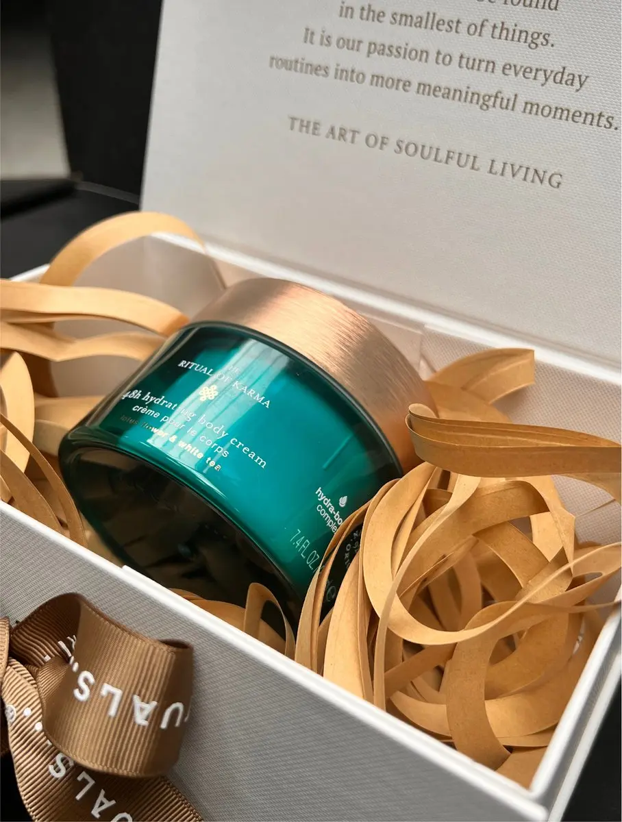 Rituals Karma Geschenkset - Dagcrème 220ml