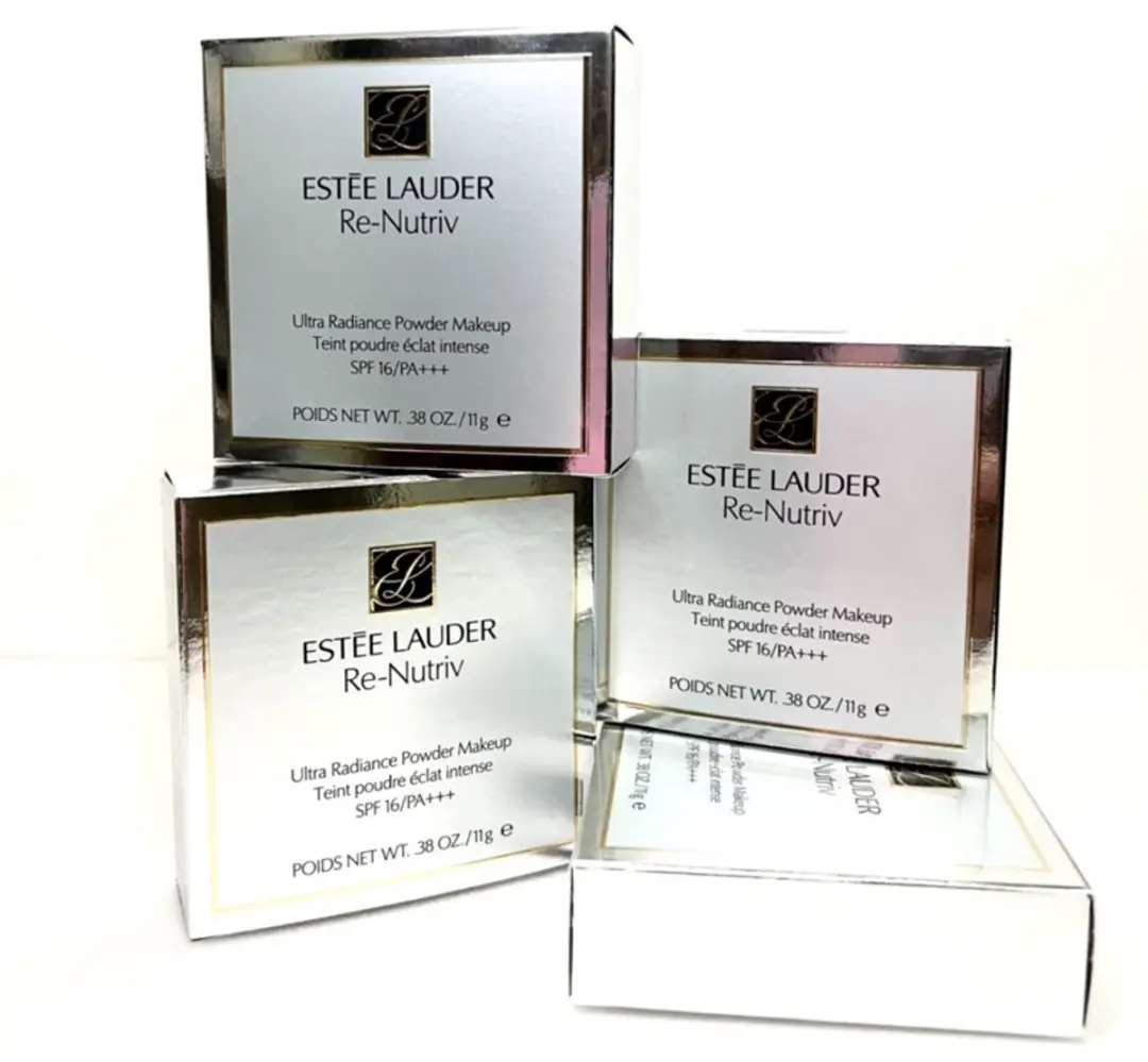 Estée Lauder Re-Nutriv Ultra Radiance Powder Makeup - SPF 16 - 11g - Cool Vanilla