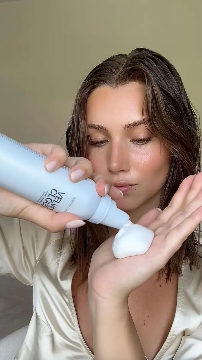 Keune Velvet Cloud Style Strong Volume Foam 200ml