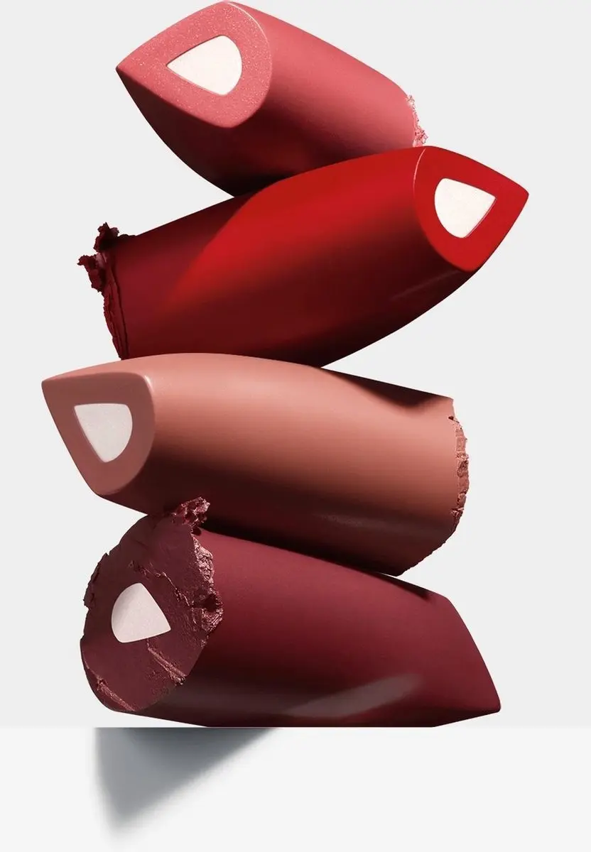 Clinique Dramatically Different Lipstick 23 All Heart - 3g