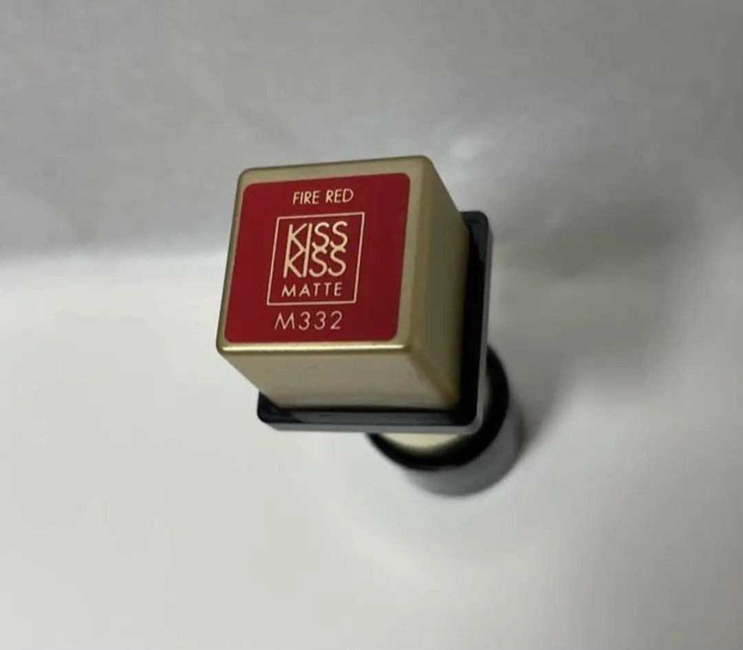 Clinique Kisskiss Matte Lipstick #377-will Plum - 35ml