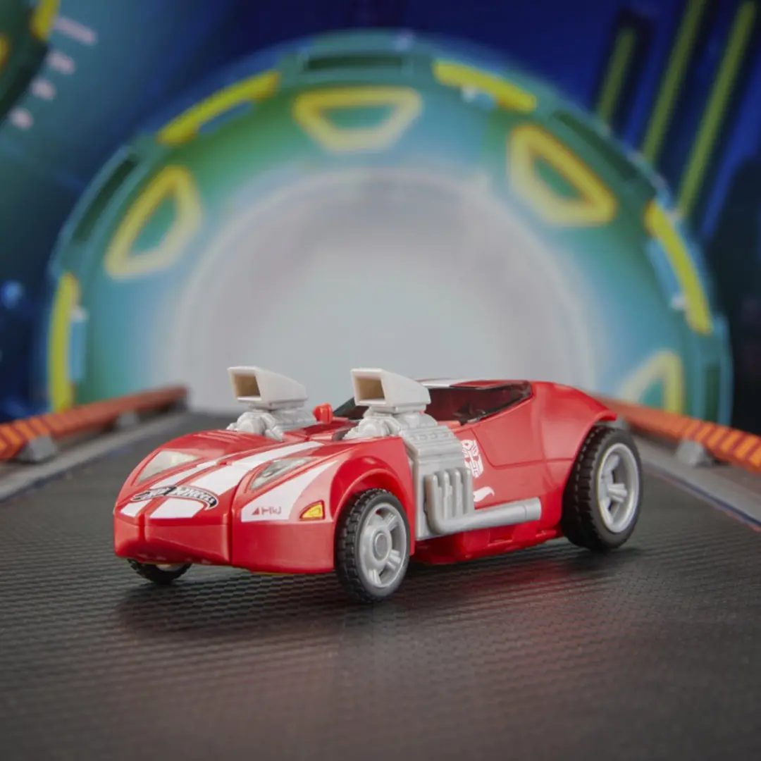Transformers Hot Wheels Red Twin Mill Actiefiguur 12,5cm