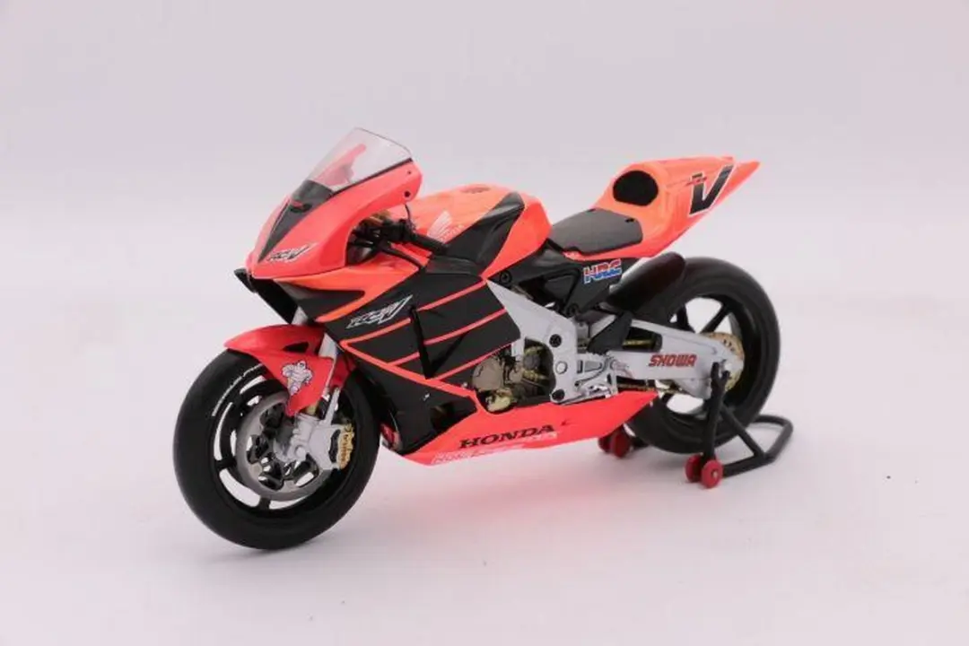 Honda RC211V Rossi Summer Testbike 2001
