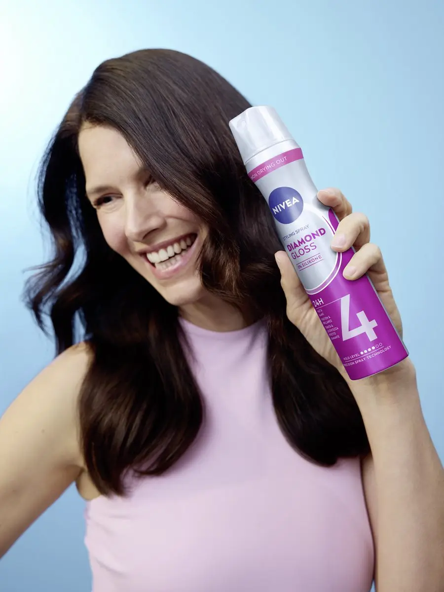 NIVEA Diamond Gloss Care Haarlak - 6x250ml