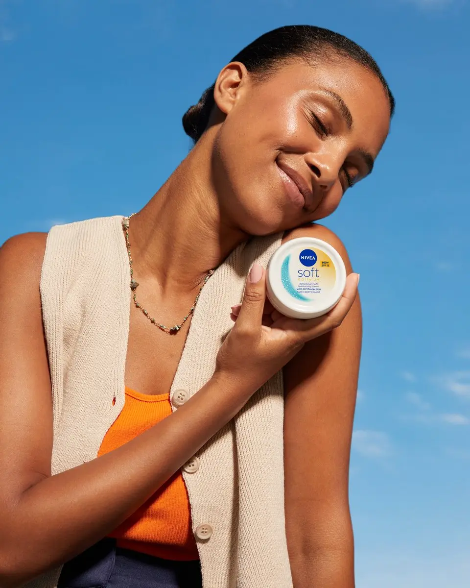 NIVEA Soft Intensieve Hydraterende Crème SPF 15 100ml