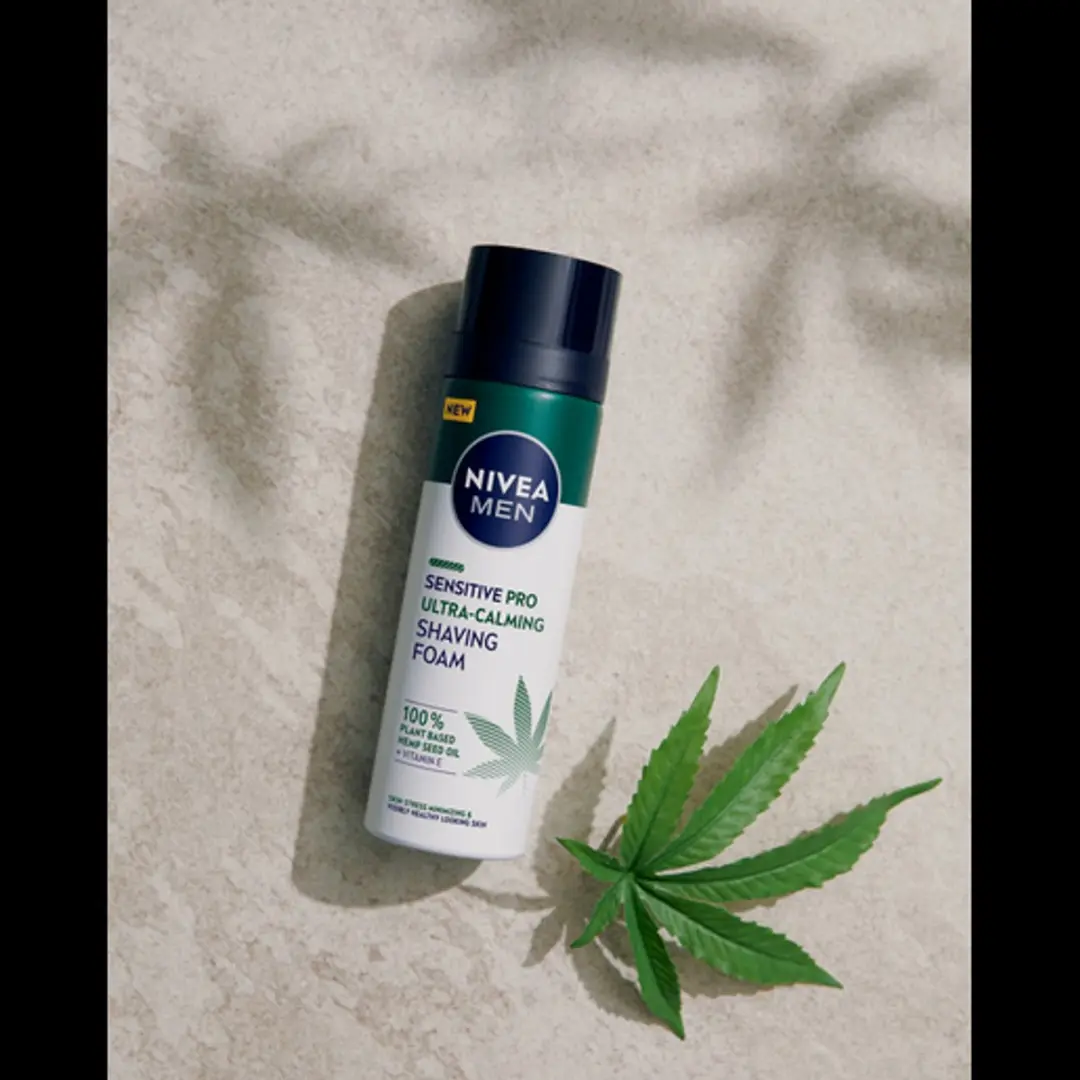 NIVEA Men Sensitive Pro Ultra-Calming Scheerschuim 200ml - met hennepzaadolie