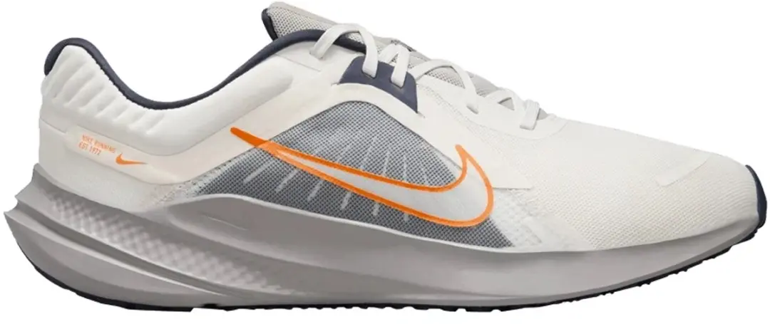 Nike Quest 5 Hardloopschoenen 41