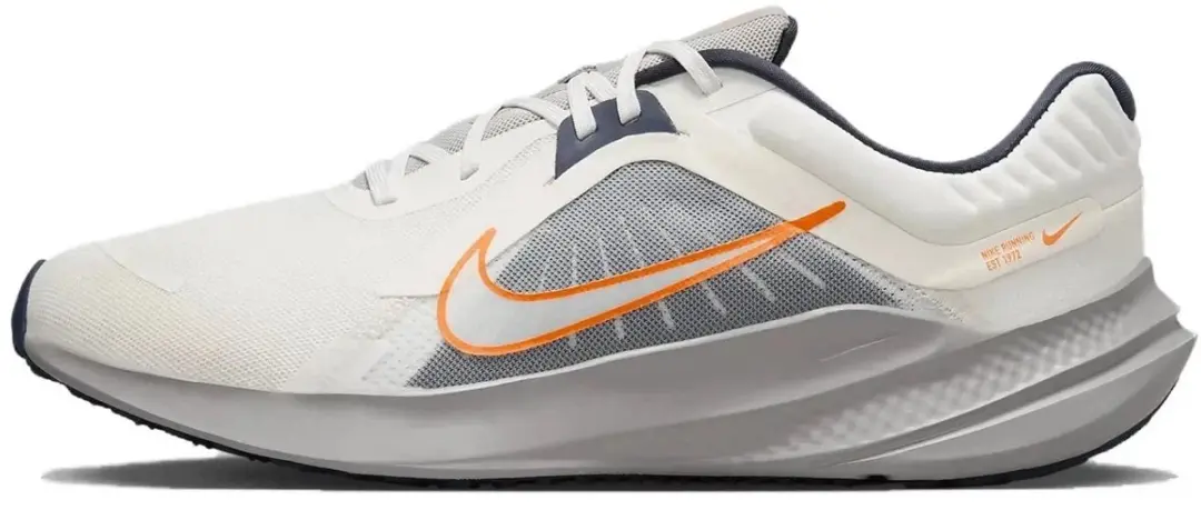 Nike Quest 5 Hardloopschoenen 41 - Sail/Total Orange/Thunder Blue
