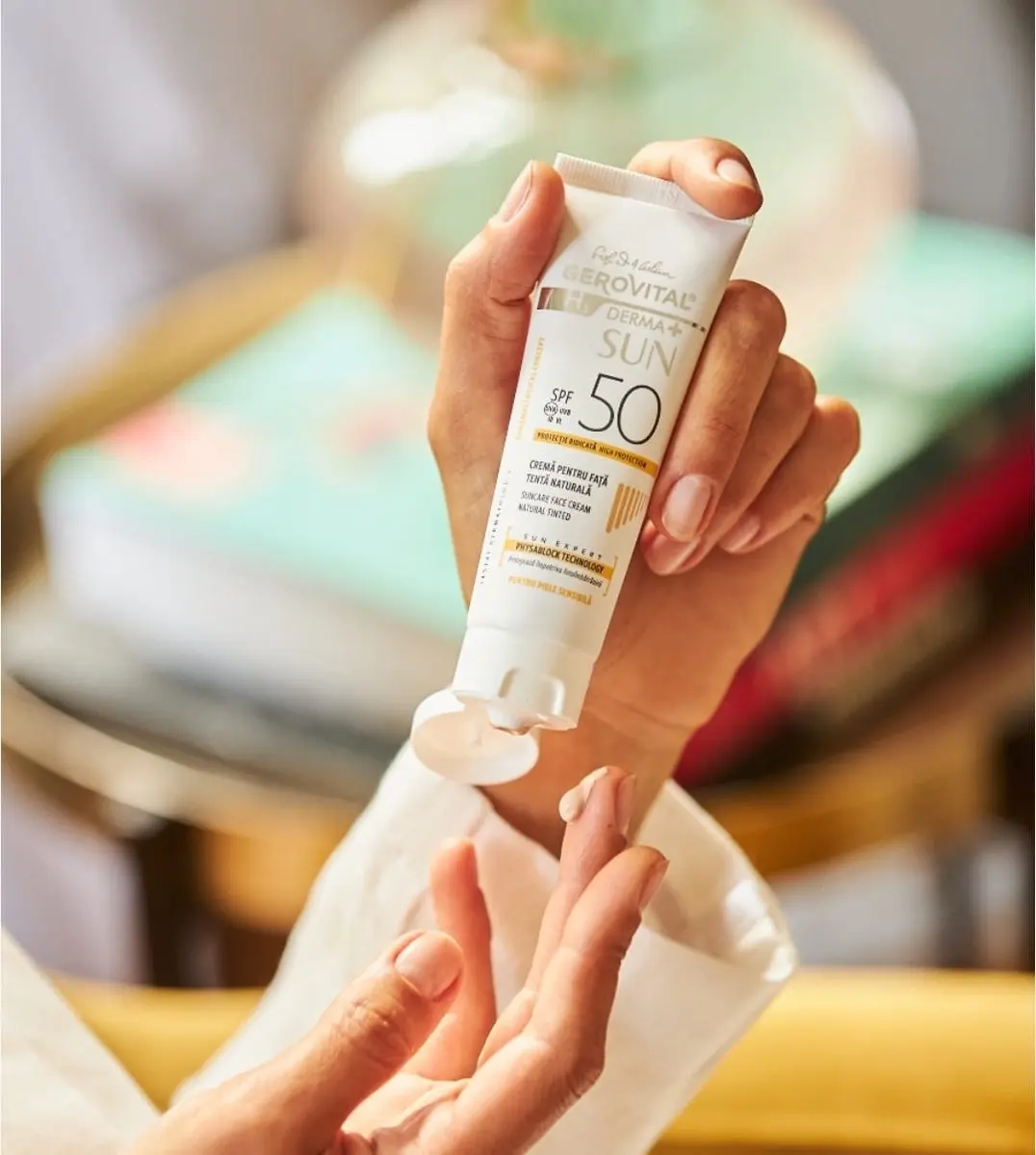 Gerovital Zonnebrandcrème SPF50 Golden Tinted 50ml - Gezicht