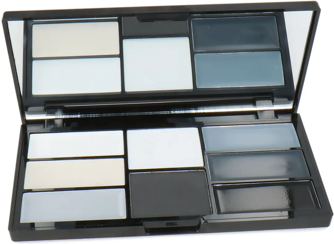 Makeup Revolution Freedom SFX Sculpt & Contour Palette Ghost Stories