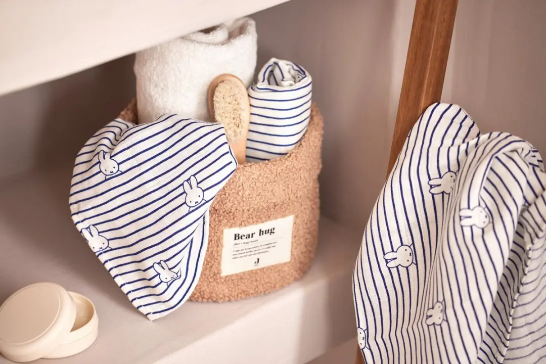 Jollein Hydrofiele Doek Small Miffy Stripe Navy - 70x70cm - 3 Stuks