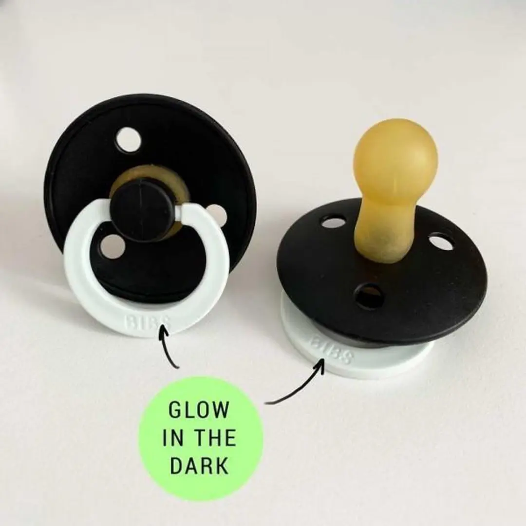 BIBS Fopspeen 0-6 Maanden - Glow in the Dark Zwart