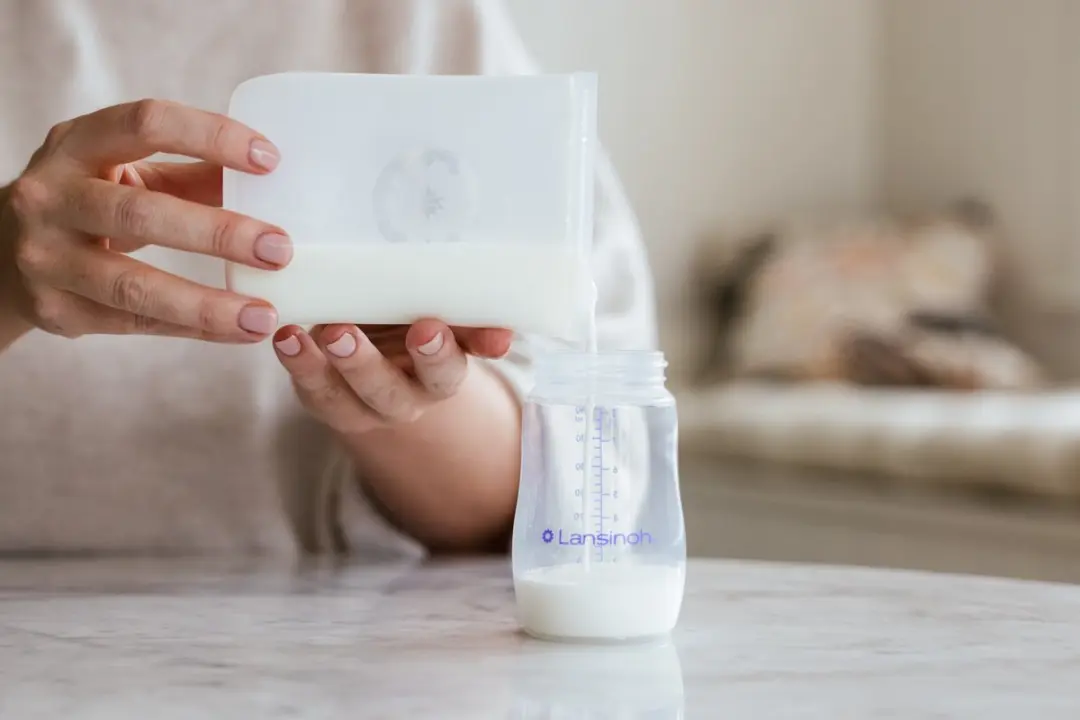Lansinoh Siliconen Bewaarzakjes Moedermelk 240ml - 5 Stuks