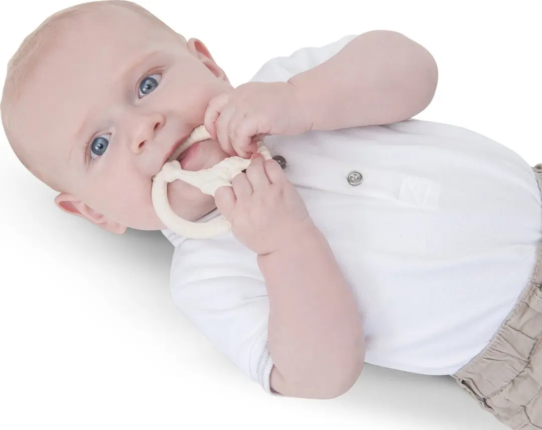 Sophie de Giraf So'Pure Bijtring - 100% Natuurlijk Rubber - Ø8cm - Wit - afbeelding 6 van 6