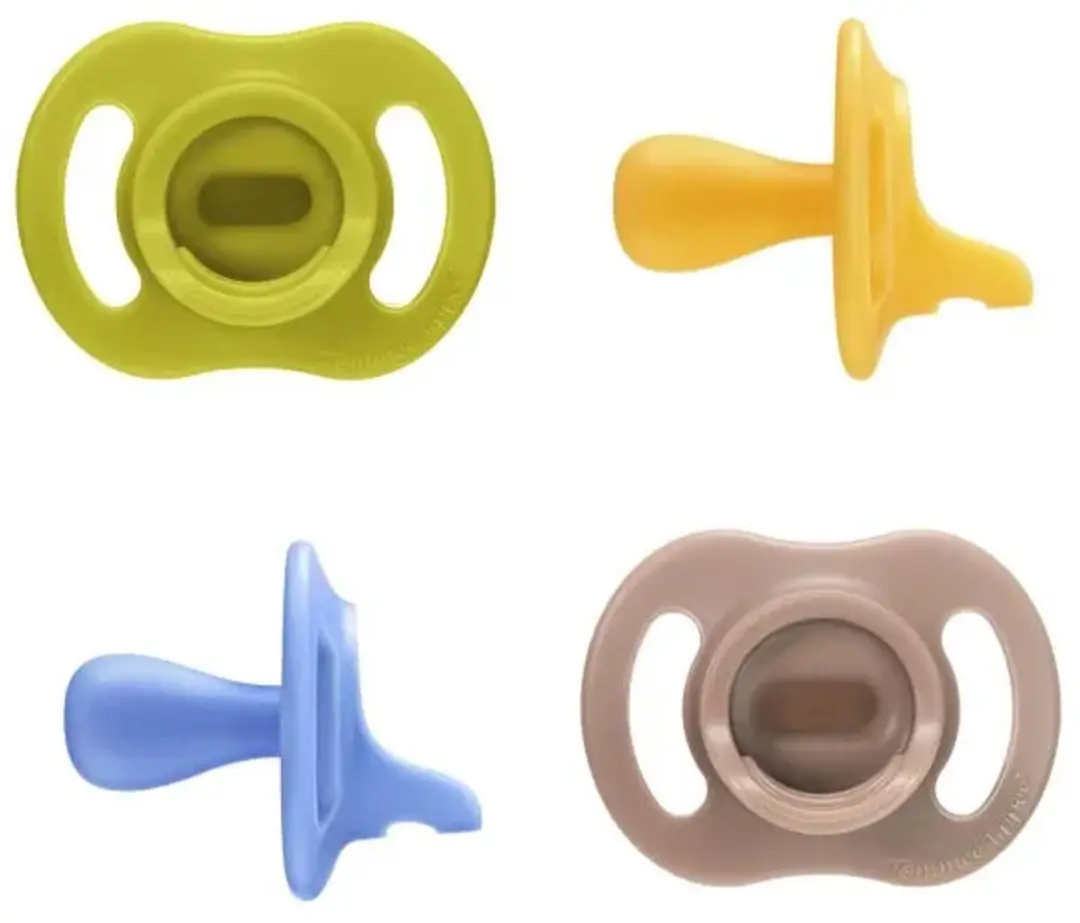 Tommee Tippee Ultra-light StayPut Fopspeen 6-18m