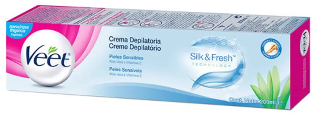 Veet Sensitive Skin Waxstrips 200ml