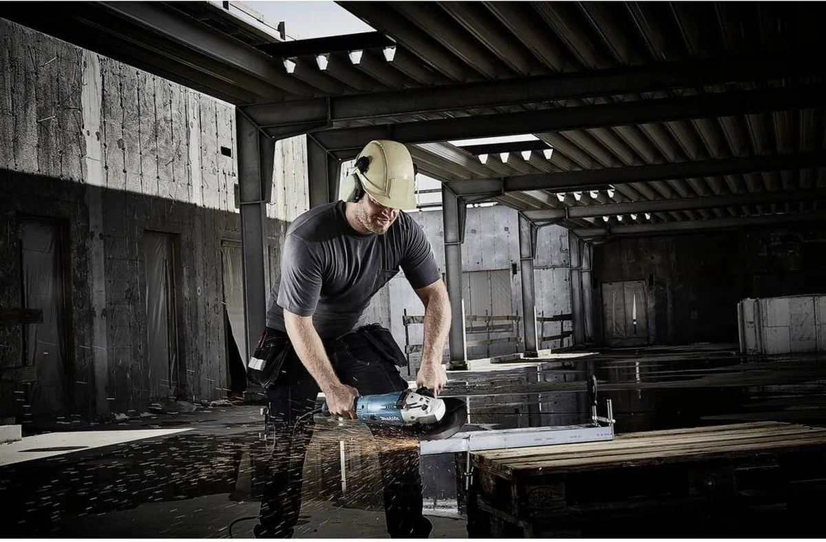 Makita GA9020RF Haakse Slijper 2200W - 230mm Metaal