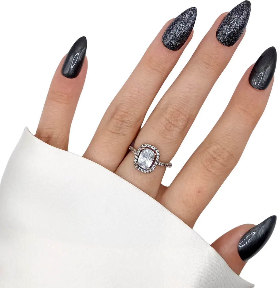 SD Press on Nails B-84 Plaknagels - 20 Stuks - Zwart Glitter - Medium Stiletto