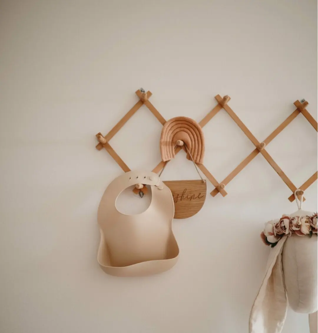 Mushie Siliconen Baby Slabbetje Shifting Sand - BPA/ftalaatvrij