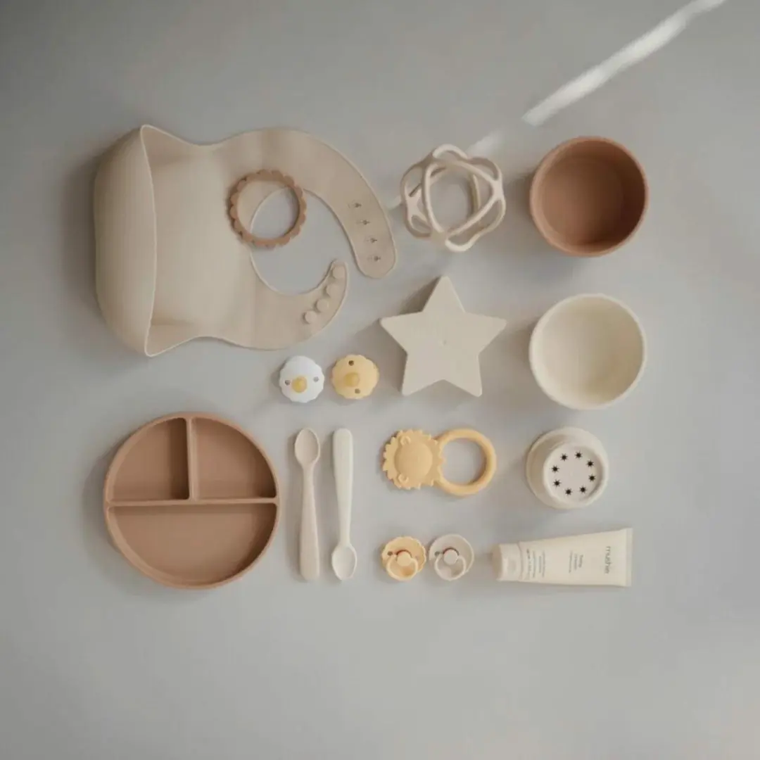 Mushie Siliconen Baby Slabbetje Shifting Sand - BPA/ftalaatvrij