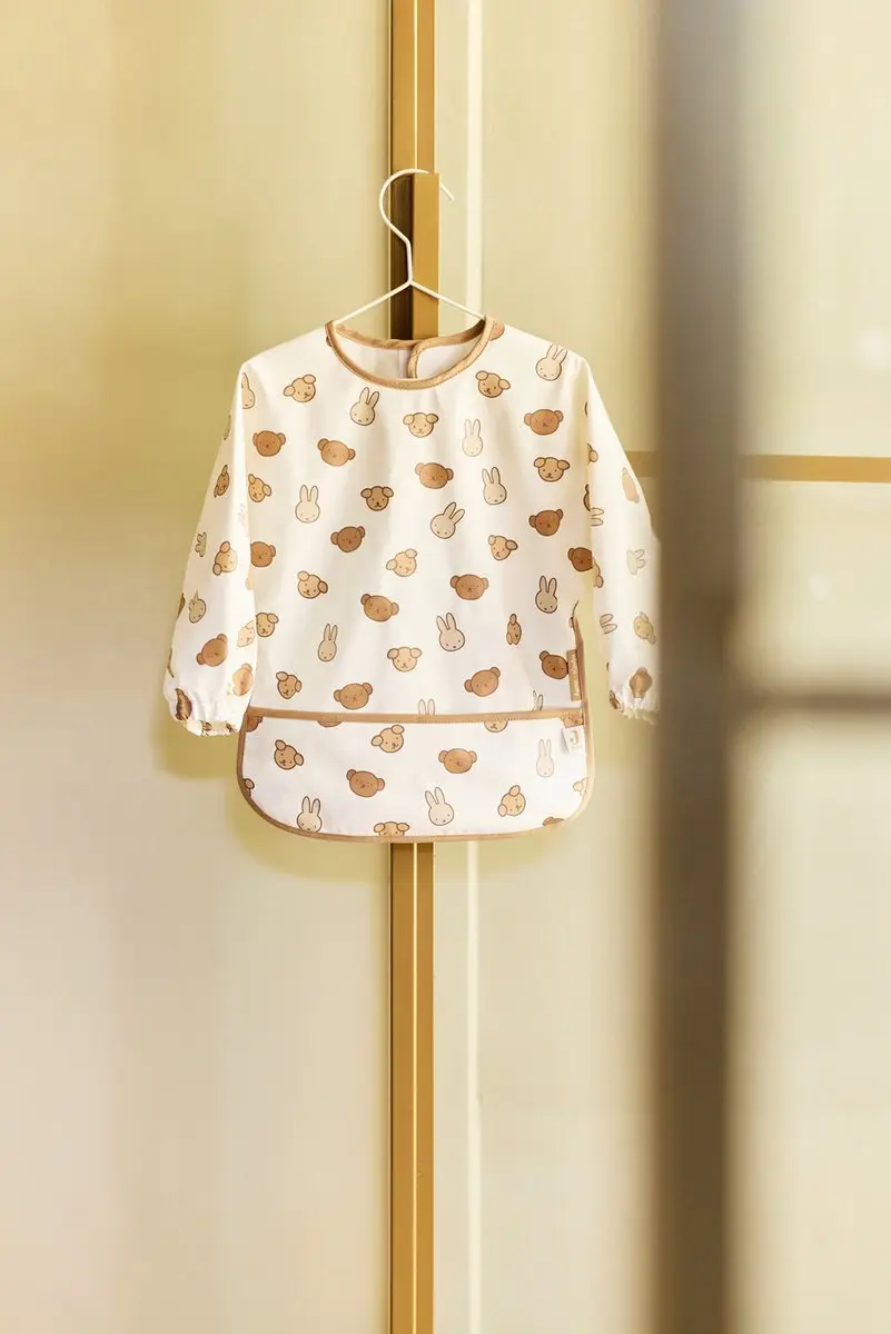 Jollein Slabbetje Waterproof Miffy and Friends - 75 cm