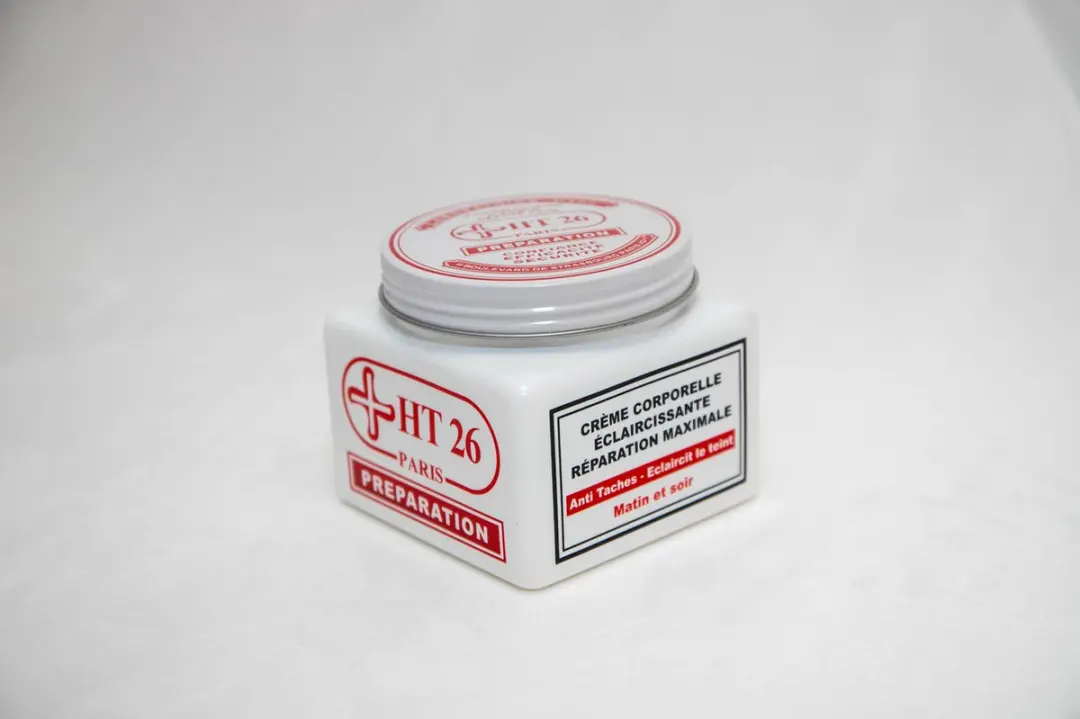 HT 26 Paris Crème Corporelle Éclaircissante 500ml - Donkere Huid
