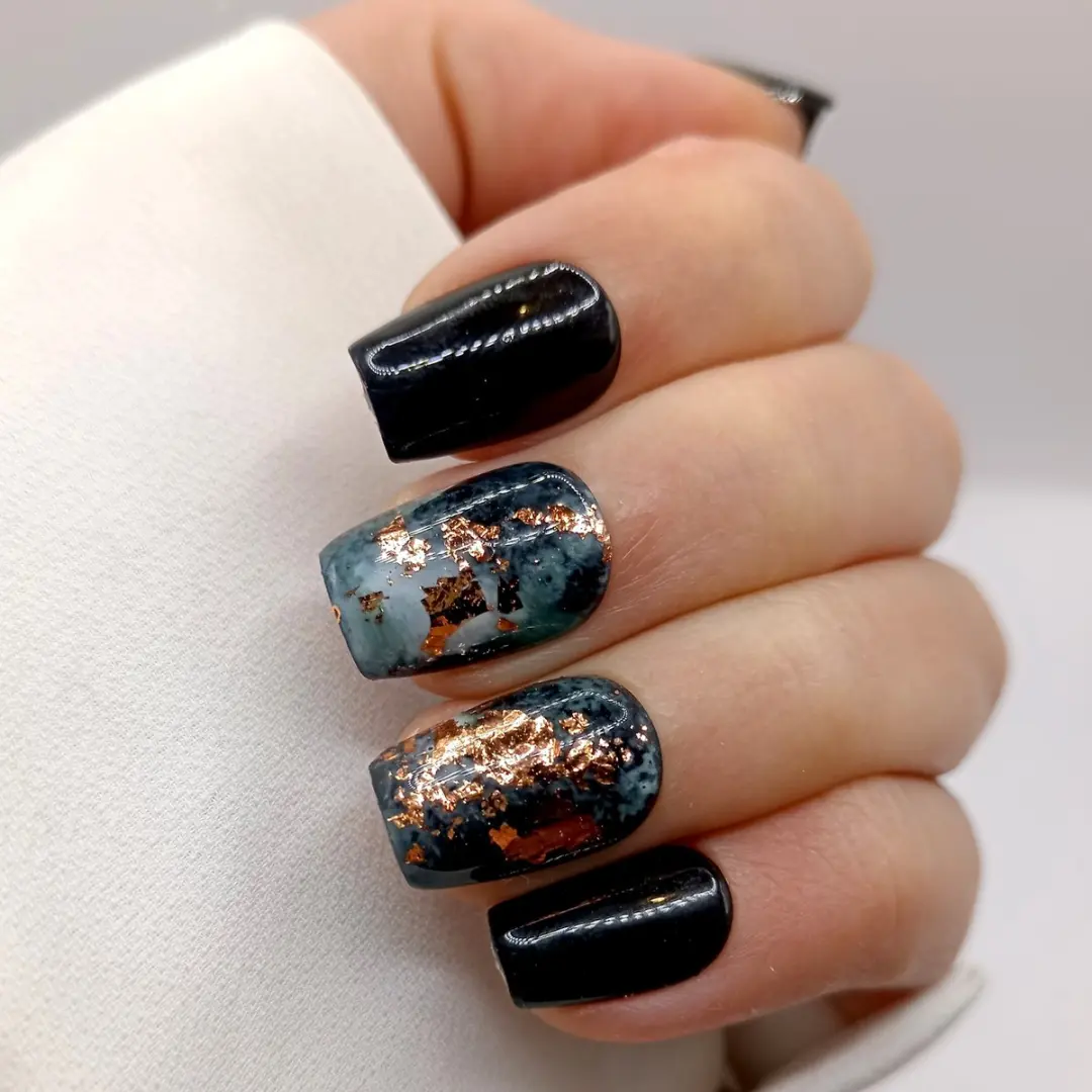 SD Press on Nails B-121 Nagelset - Zwart Marble Goud - 20 Stuks