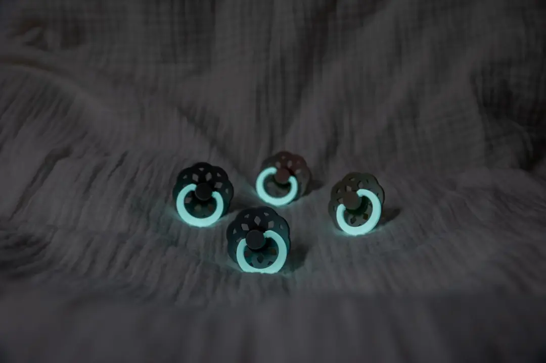 BIBS Boheme Glow In The Dark Fopspeen - Groen