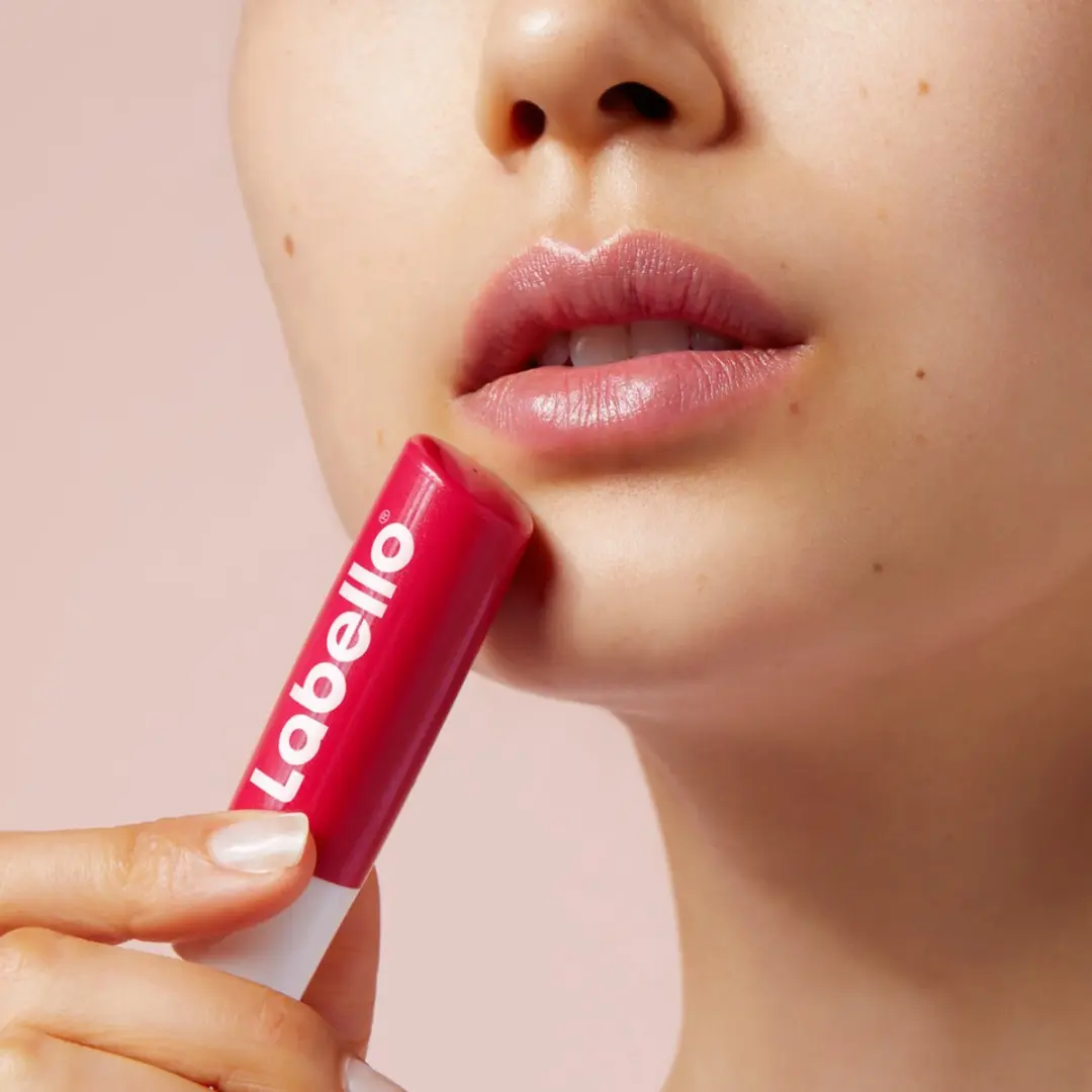 Labello Blister Cherry Shine Lippenbalsem 1g - Rood