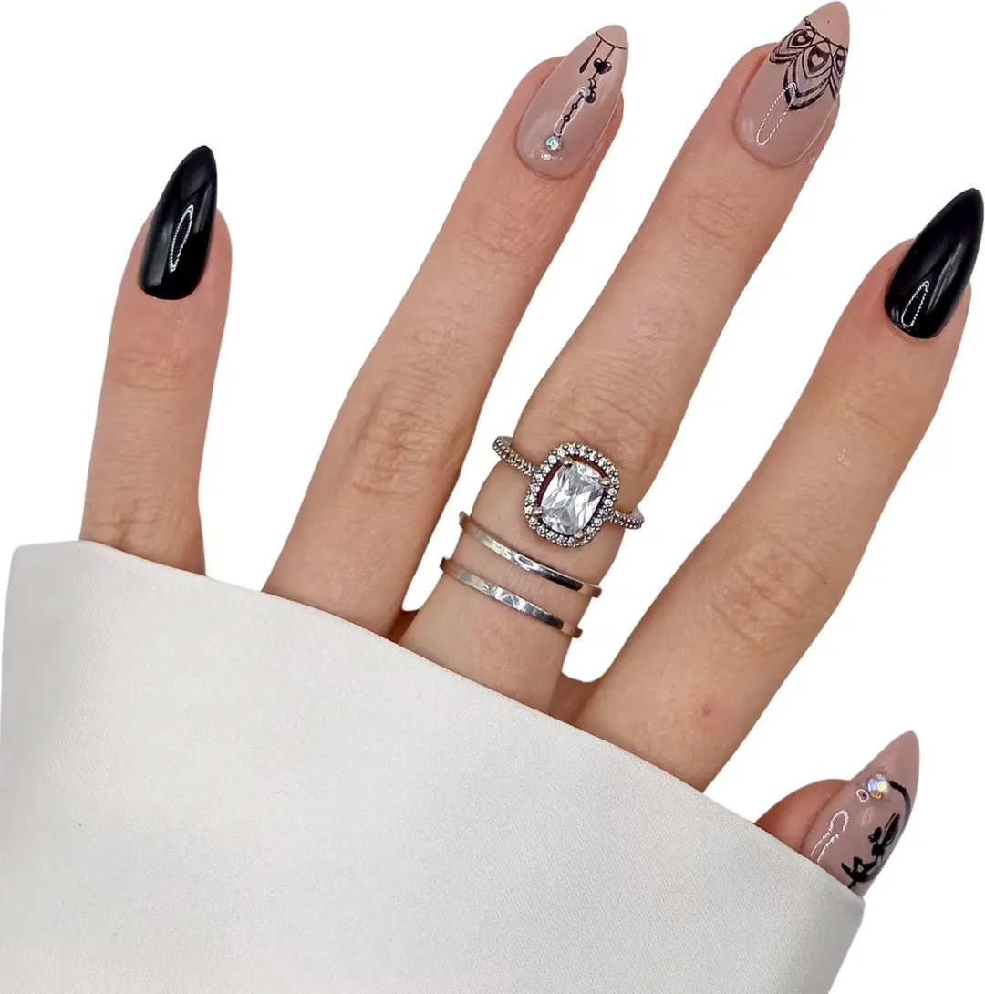 SD Press on Nails Set No. 122 Dreamcatcher - 20 Stuks - Zwart