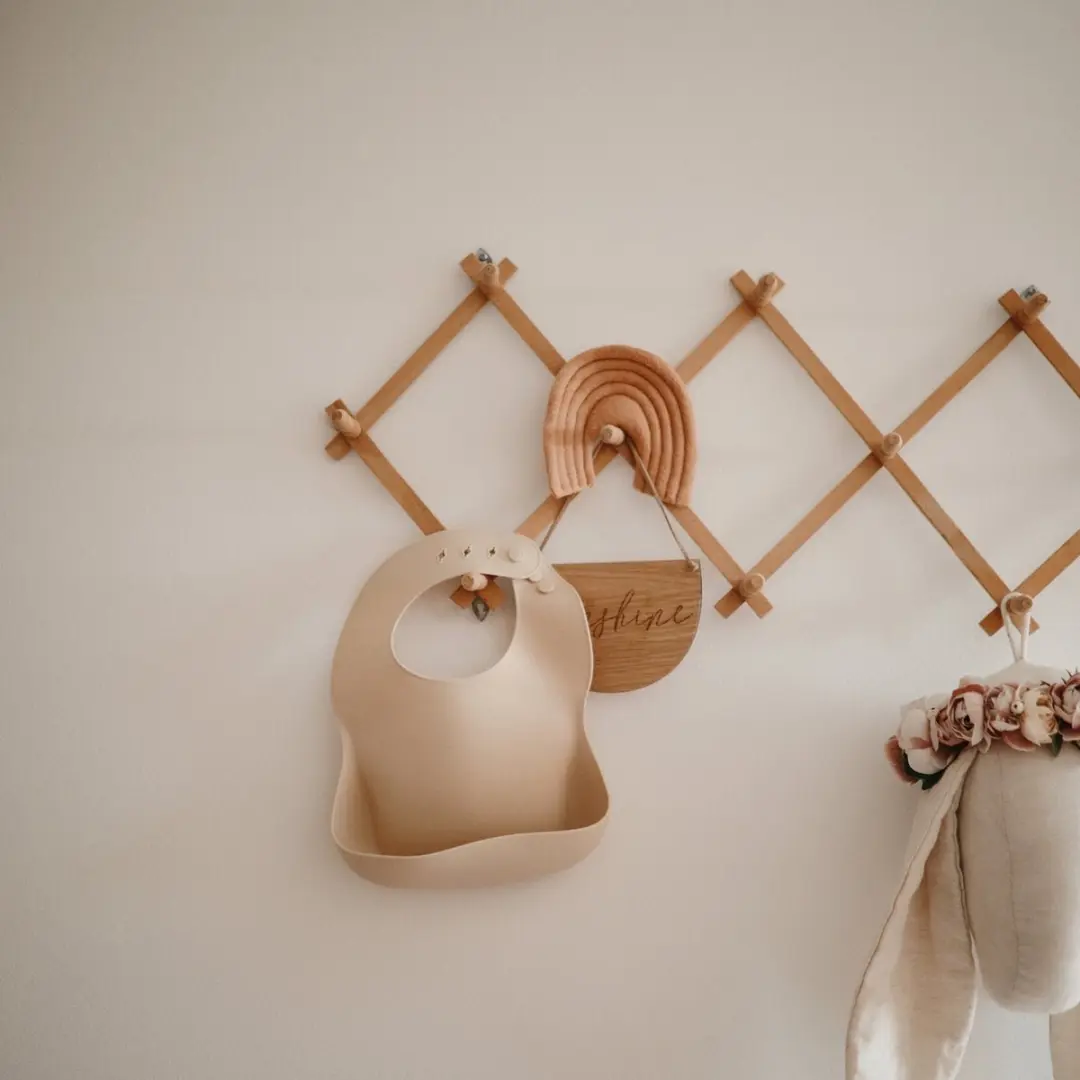 Mushie Siliconen Baby Slabbetje A0004 - Raw Sienna