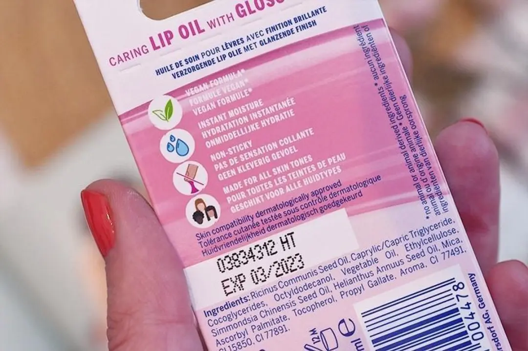 Labello Caring Lip Oil Clear Gloss 5.5ml